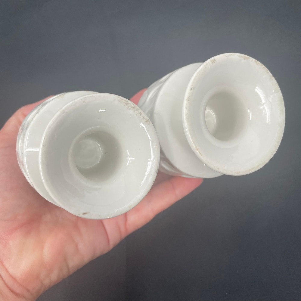 Vintage White Ceramic Bud Vases Gold Trim Scalloped Textured Mid Century 5.5" - Picture 3 of 4